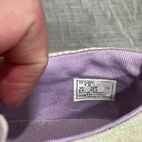 SOLD. Unicorn Vans “Asher V”, 7C - Picture 8 of 12